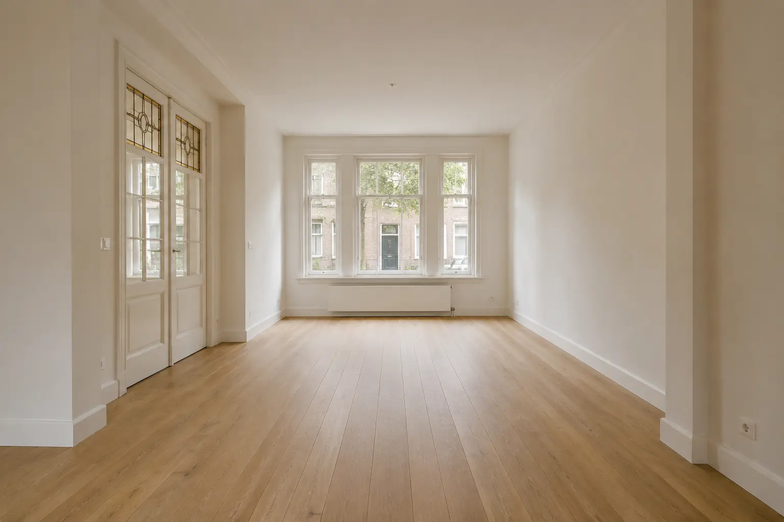 Originele eetkamer vóór digitale inrichting